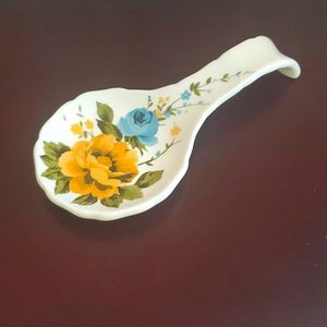 Spoon Rest Pioneer Woman Rose Shadow Stoneware Fall Colors Yellow and Blue Rose